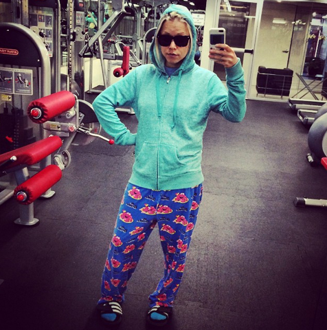 Because fashion is of the utmost importance when workin' it in the gym. http://gigieatscelebrities.com 